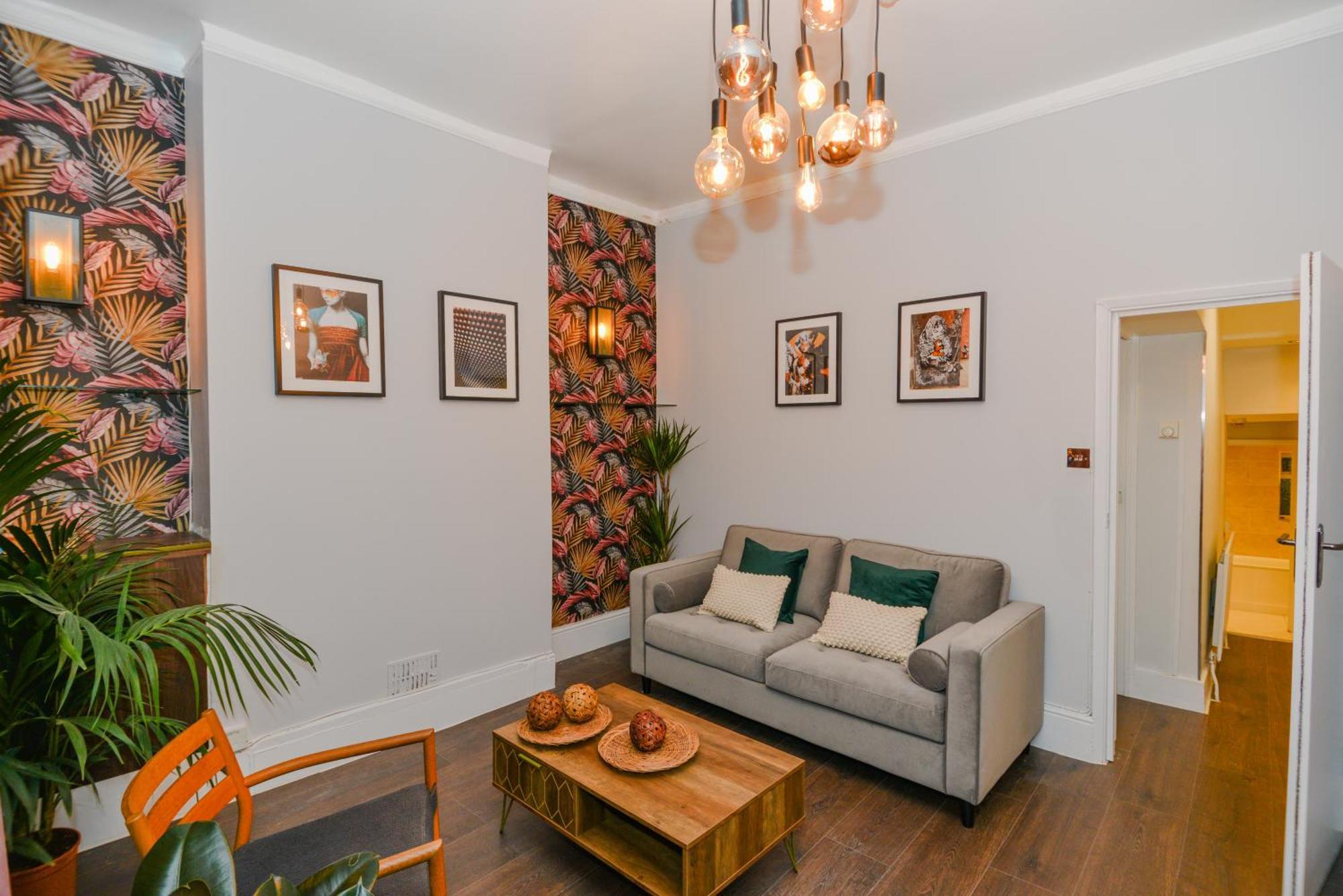Cosy 1 Bedroom Home For Small Families Londres Exterior foto